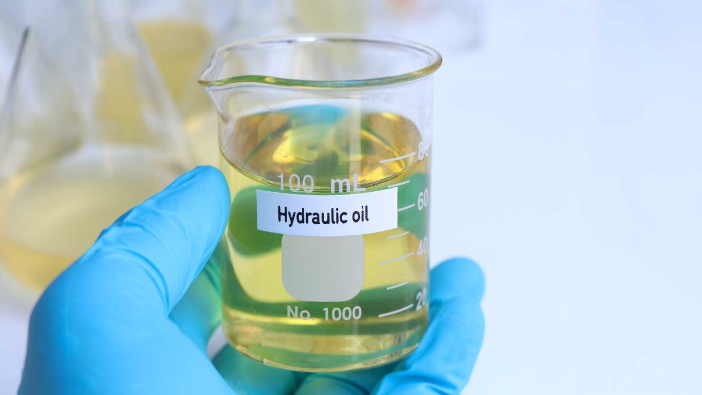 The Importance of Regular Hydraulic Fluid Testing - Image 1
